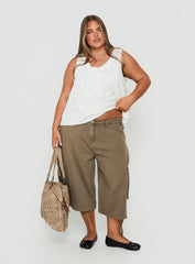 Hudsen Longline Cargo Shorts Khaki Curve