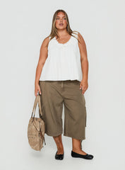 Hudsen Longline Cargo Shorts Khaki Curve